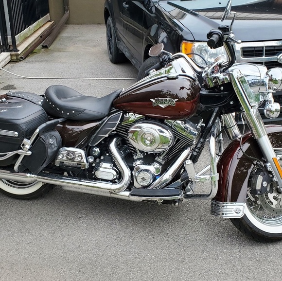 Meet your Posher, Alexandre - Picture 1 of 1